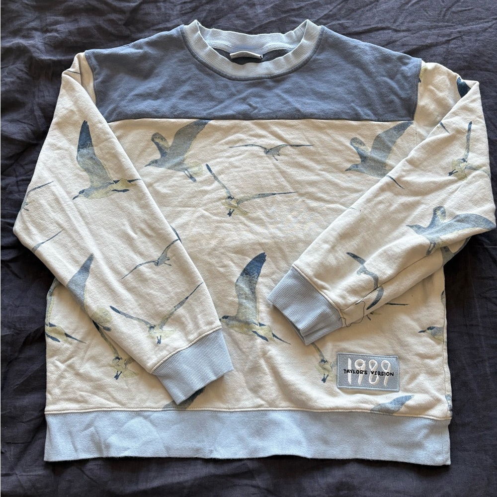 1989 Taylor’s version Seagull sweatshirt
